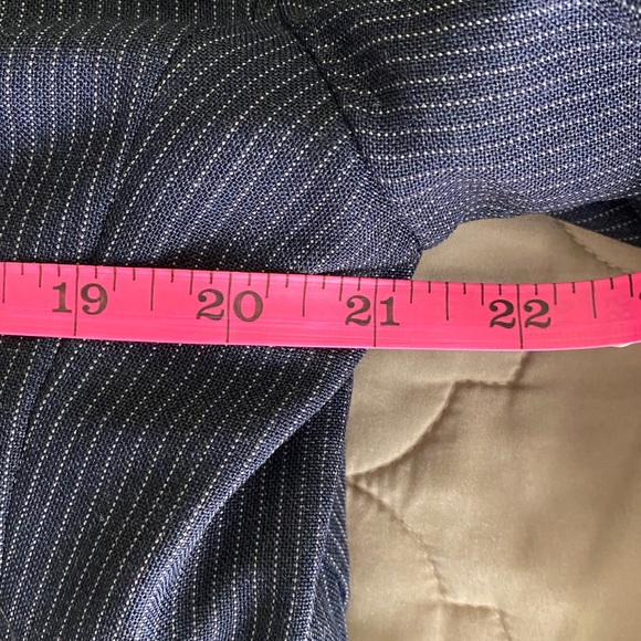 ⬇️$100 Polo Ralph Lauren Pin Stripe Suit J… - Picture 7 of 8